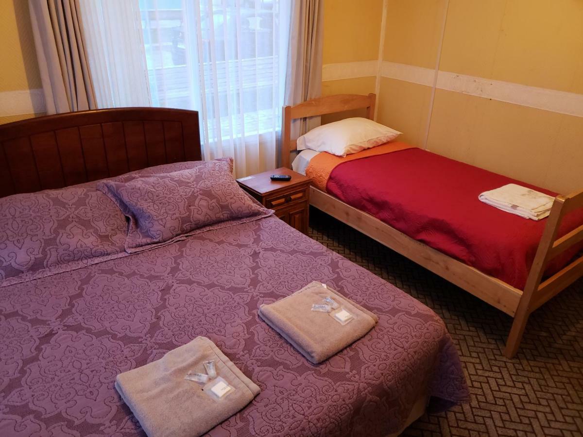 Antiguos Bed And Breakfast Puerto Natales Buitenkant foto